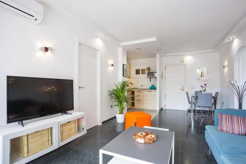 Puertosol 33 - 2 Bed Apartment, Beach Puerto Marina เบนัลมาเดนา ภายนอก รูปภาพ