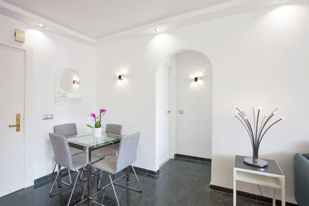 Puertosol 33 - 2 Bed Apartment, Beach Puerto Marina เบนัลมาเดนา ภายนอก รูปภาพ